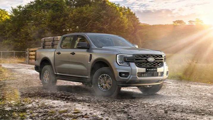 Ford Ranger phụ kiện Hà Tĩnh tối ưu cho off-road và gia đình
